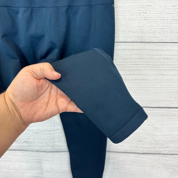 Pavoi Women's Deep Teal Blue Active Leggings Size Medium - Picture 3 of 6